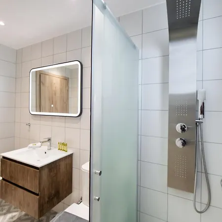 Ruellia Luxury Apartment Kalligoni