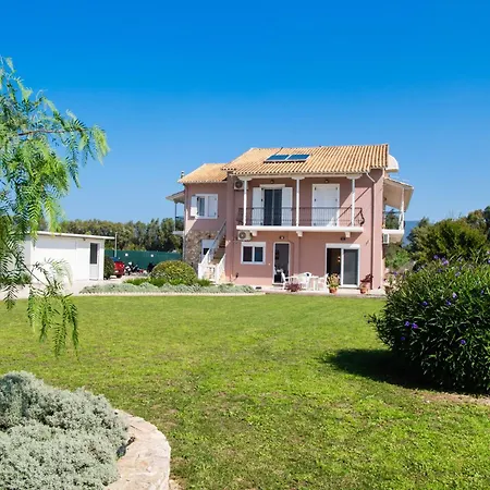 Ruellia Luxury Kalligoni