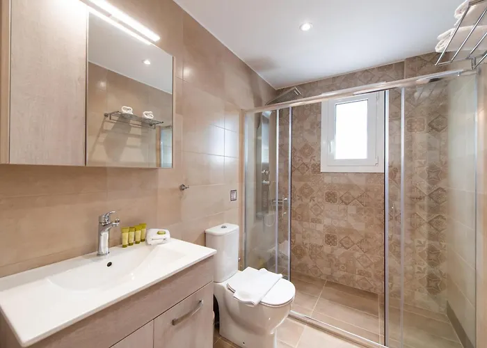 Ruellia Luxury Kalligoni